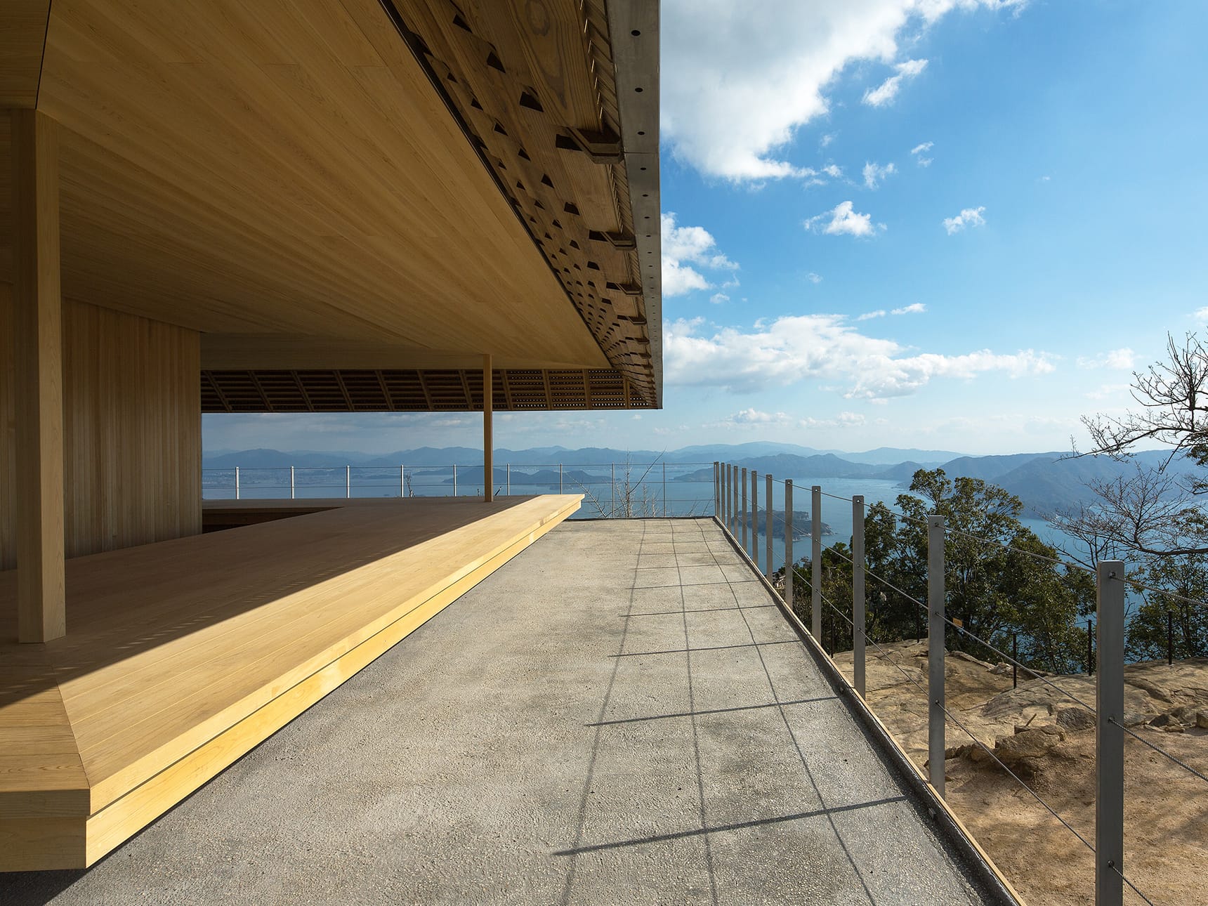 弥山展望休憩所 ｜増岡組