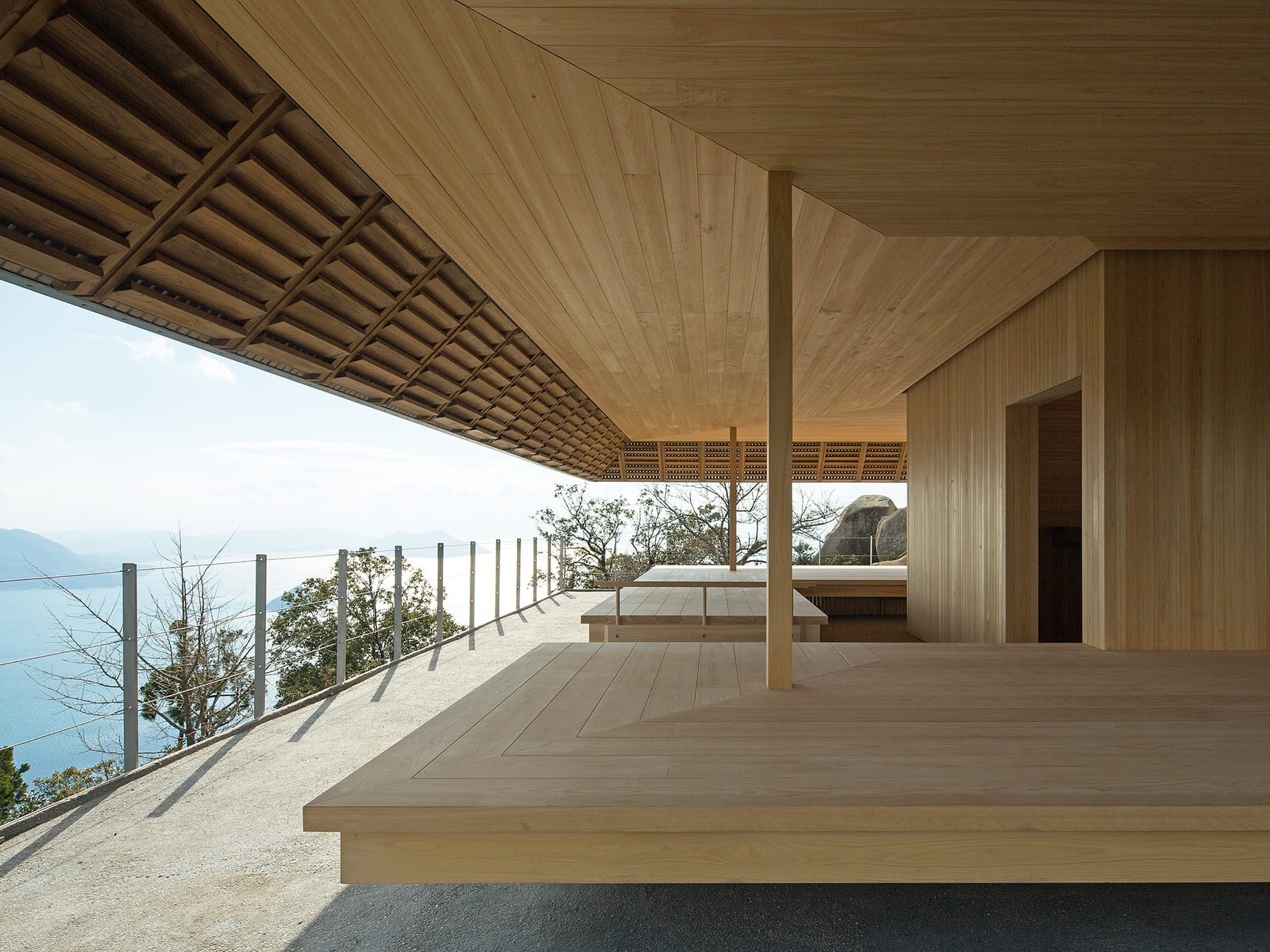 弥山展望休憩所 ｜増岡組